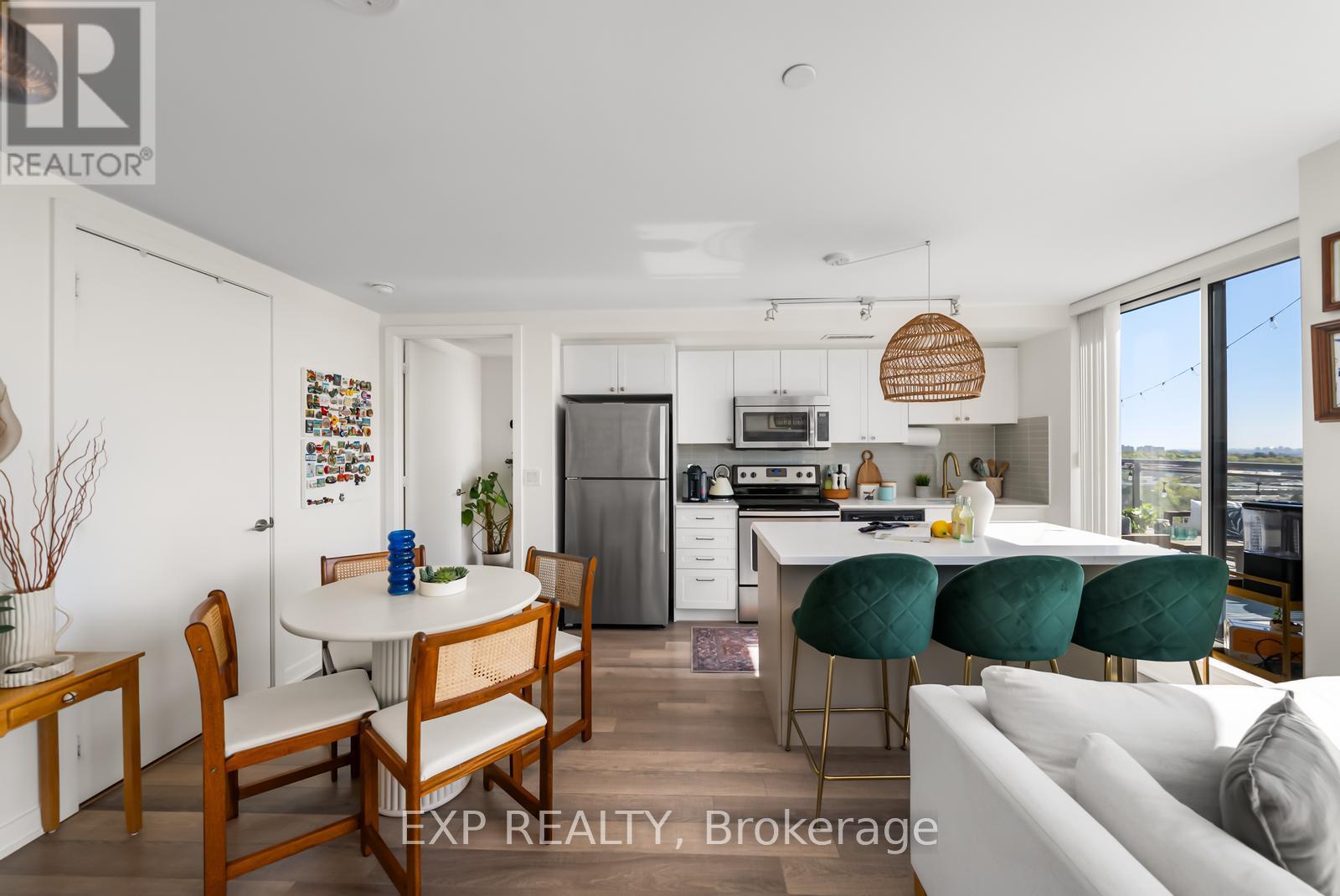 705 - 16 Mcadam Avenue, Toronto (yorkdale-glen Park), Ontario