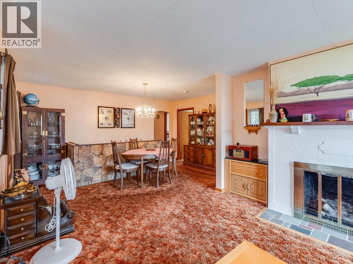 524 Hoover Street, Nelson, British Columbia