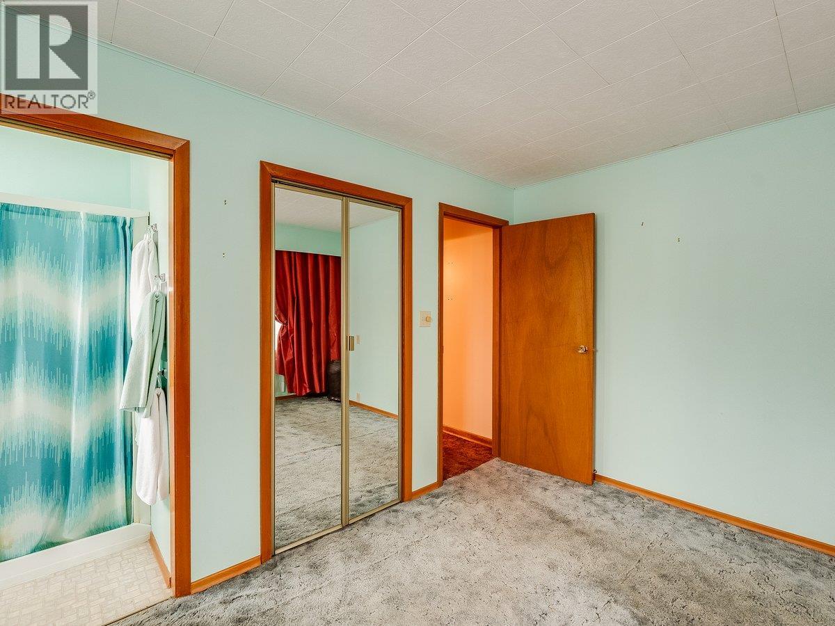 524 Hoover Street, Nelson, British Columbia