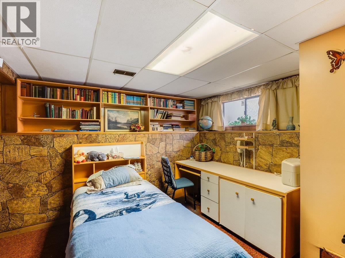 524 Hoover Street, Nelson, British Columbia