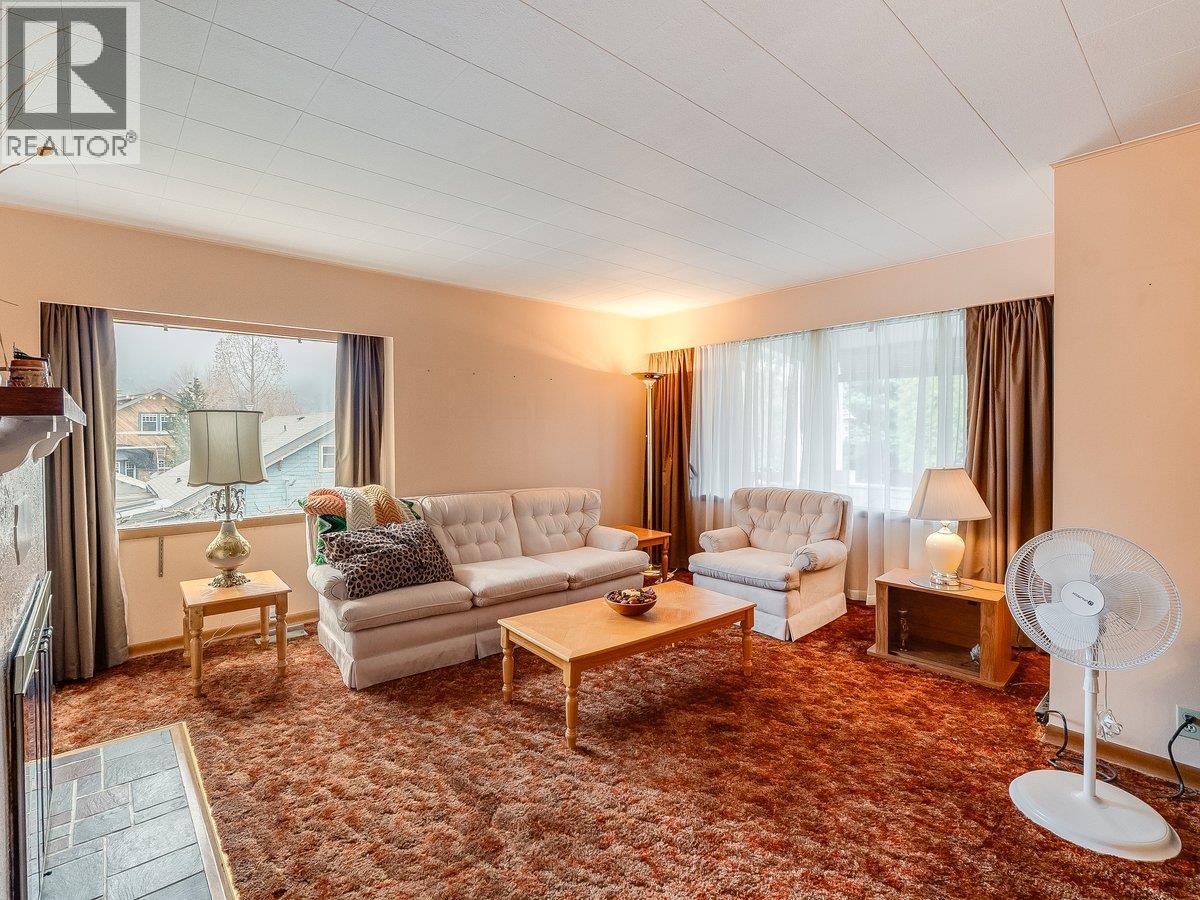 524 Hoover Street, Nelson, British Columbia