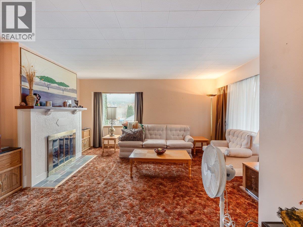 524 Hoover Street, Nelson, British Columbia