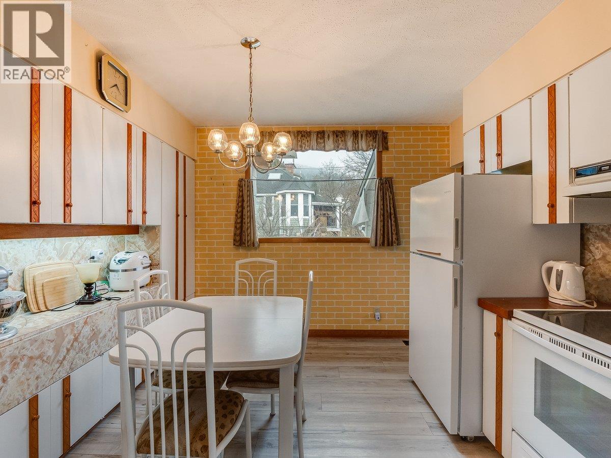 524 Hoover Street, Nelson, British Columbia