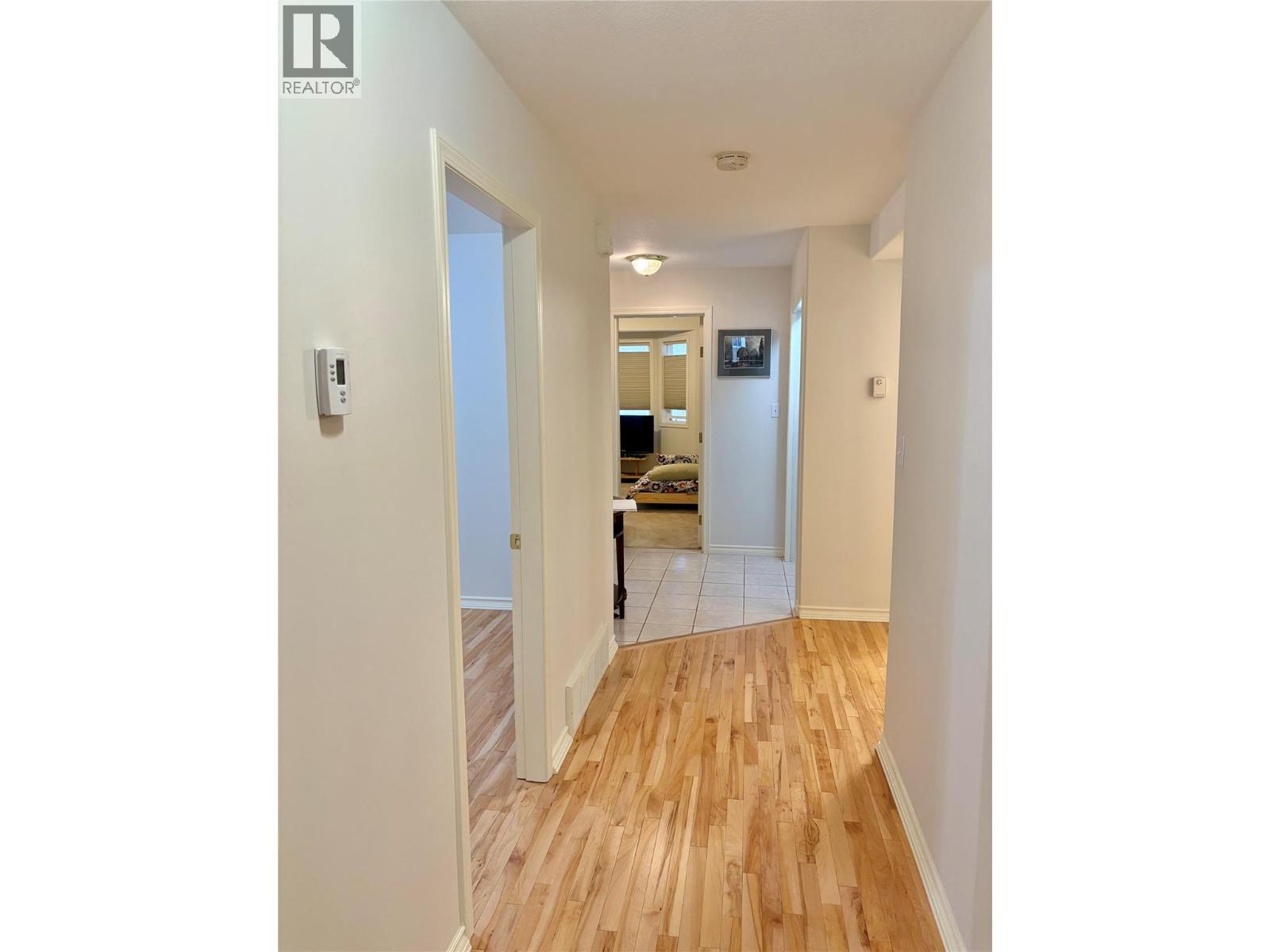 422 Beasley West Crescent, Nelson, British Columbia