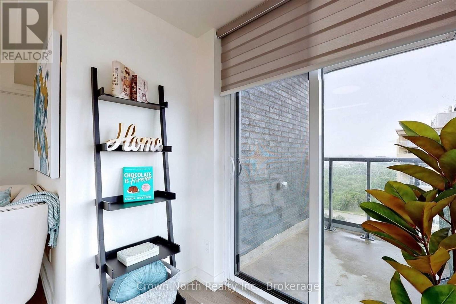 2102 - 2 Sonic Way W, Toronto (flemingdon Park), Ontario