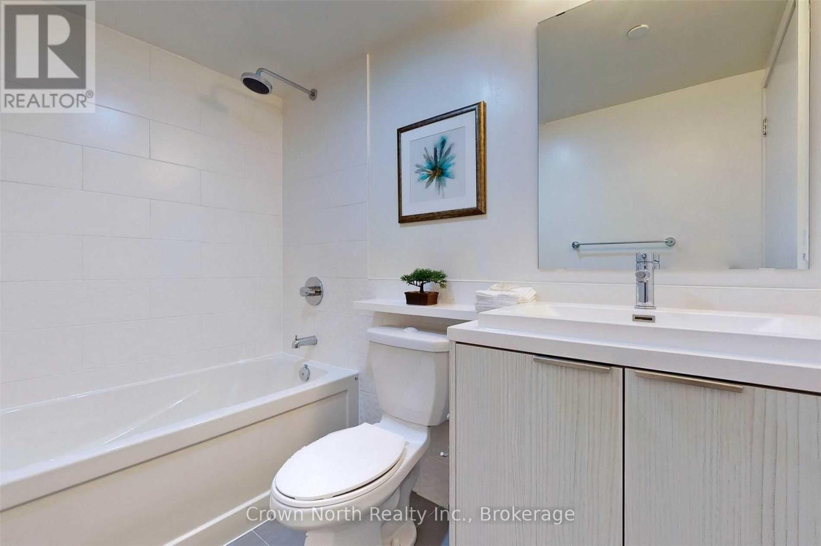 2102 - 2 Sonic Way W, Toronto (flemingdon Park), Ontario