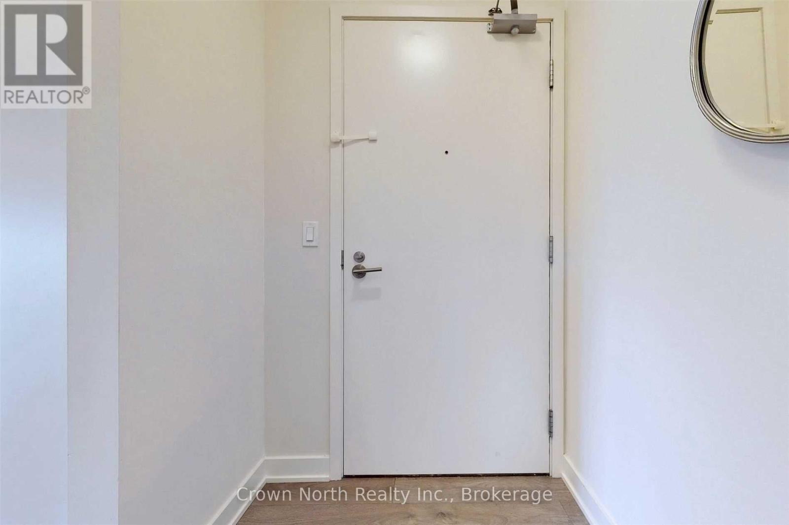 2102 - 2 Sonic Way W, Toronto (flemingdon Park), Ontario