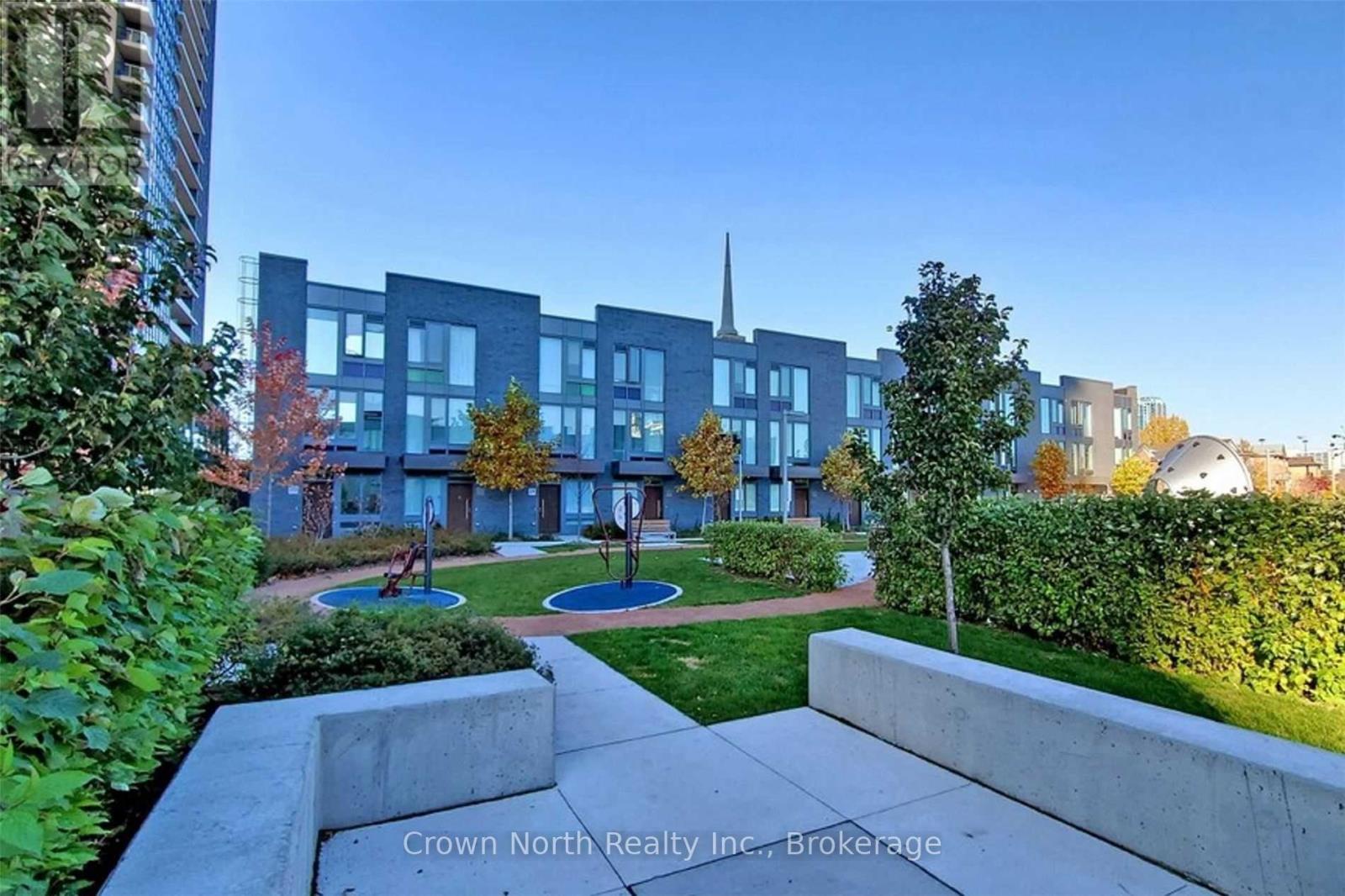 2102 - 2 Sonic Way W, Toronto (flemingdon Park), Ontario