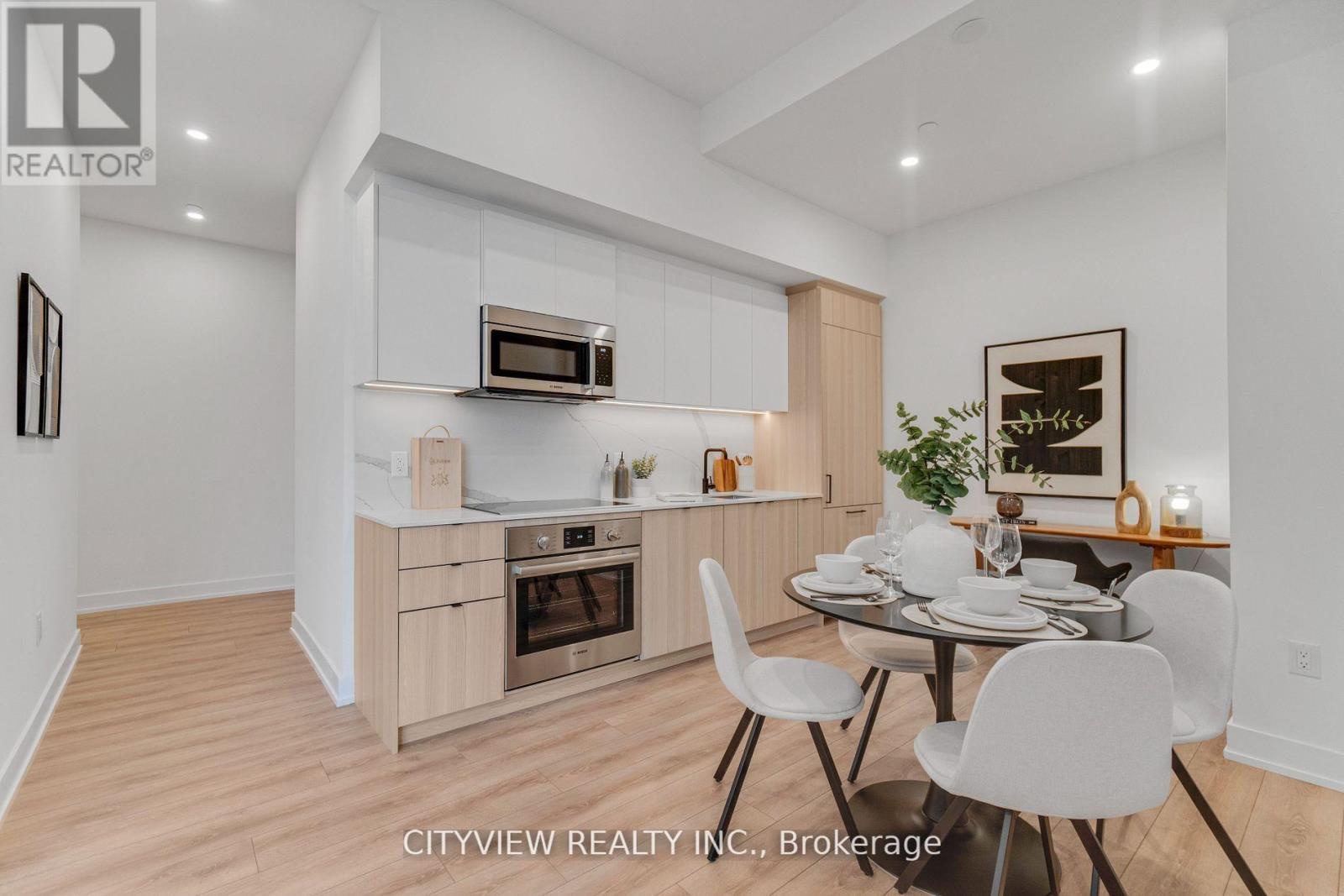 Ph13 - 500 Dupont Street, Toronto (annex), Ontario