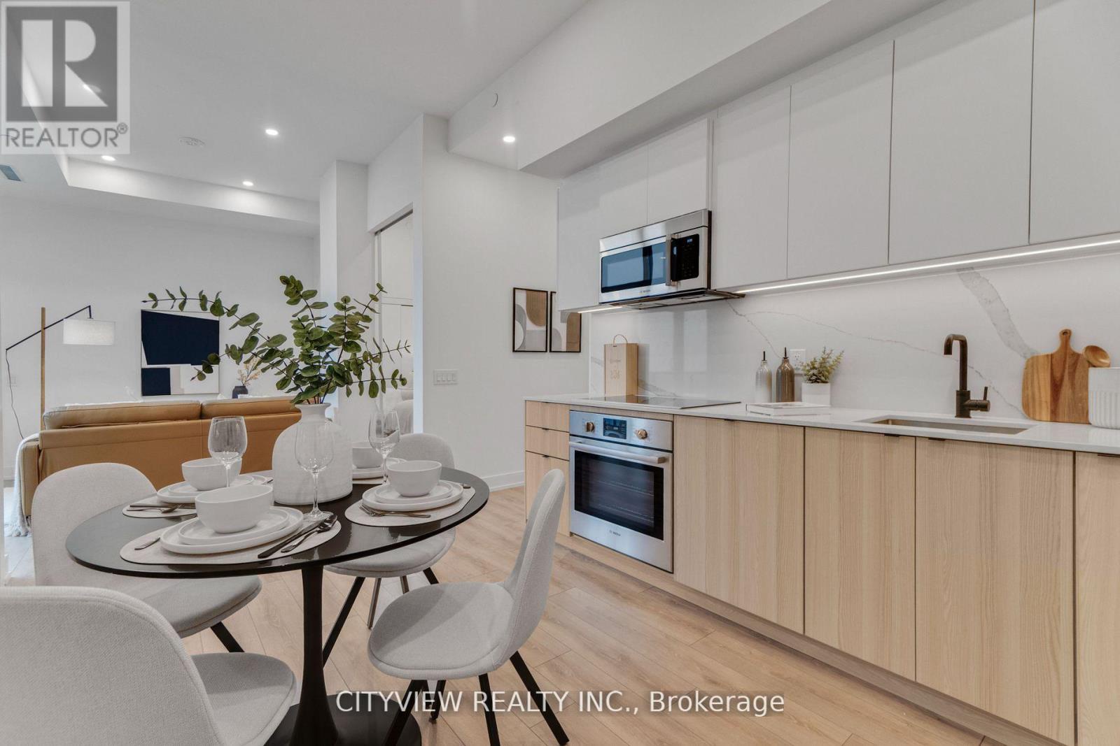 Ph13 - 500 Dupont Street, Toronto (annex), Ontario