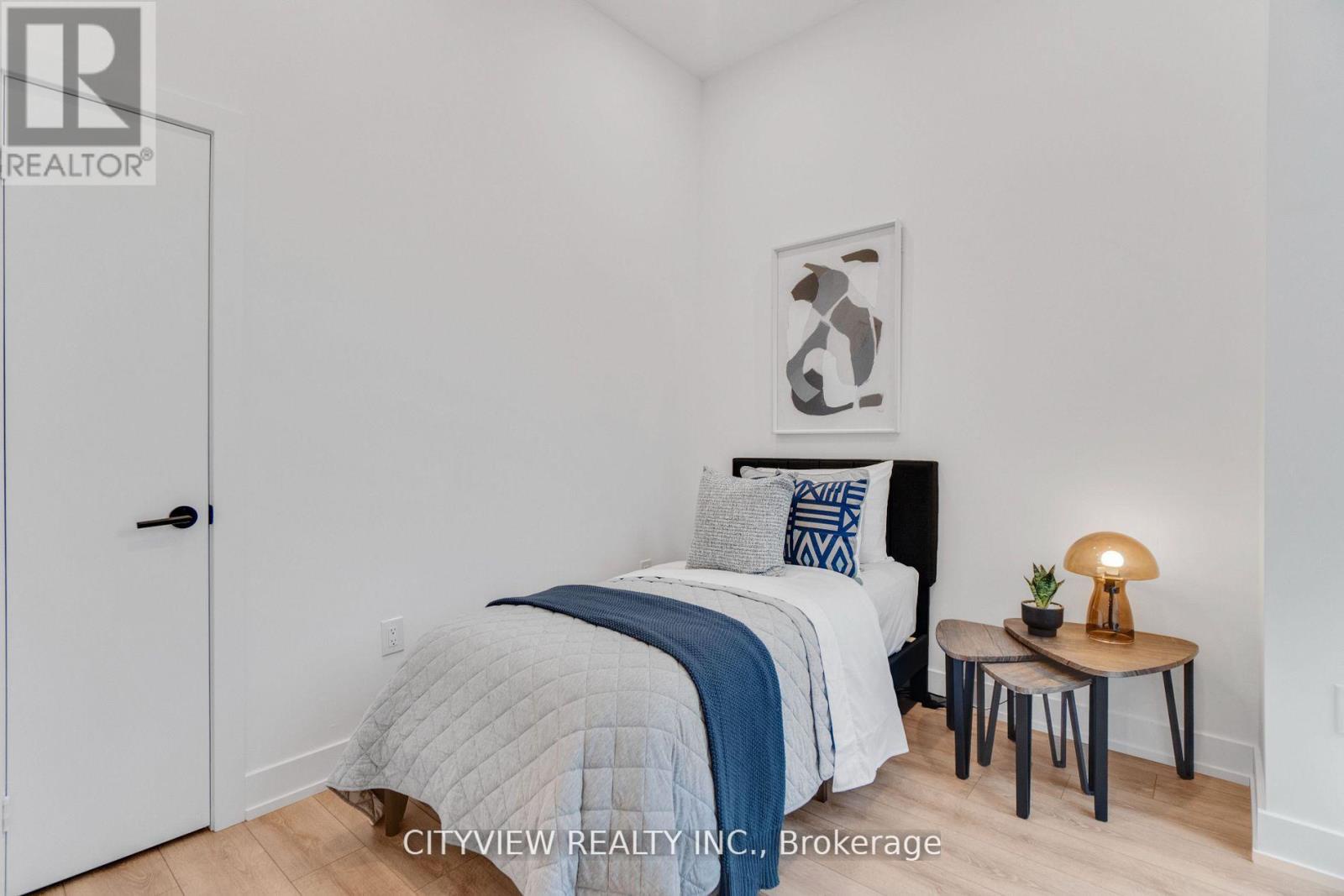 Ph13 - 500 Dupont Street, Toronto (annex), Ontario