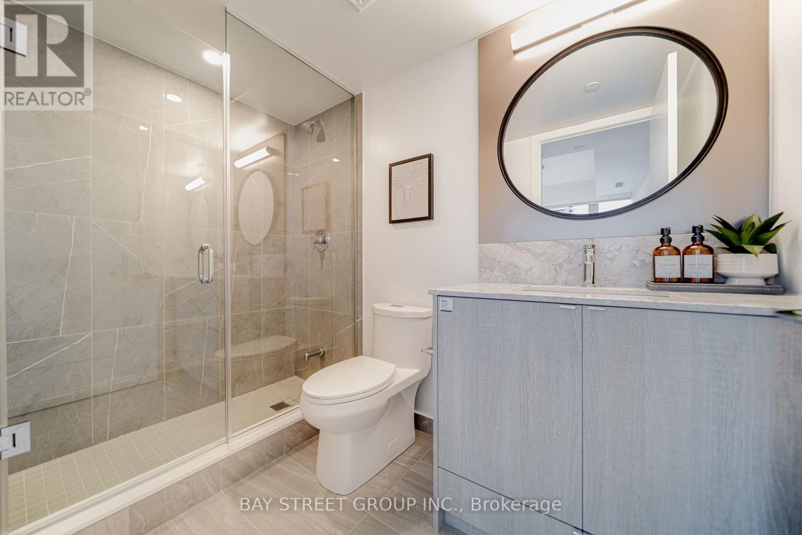 1906 - 771 Yonge Street, Toronto (rosedale-moore Park), Ontario