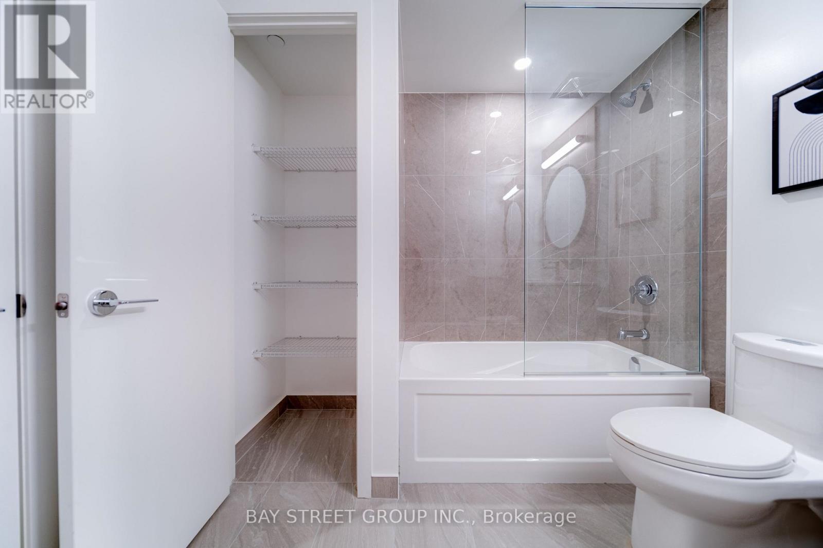 1906 - 771 Yonge Street, Toronto (rosedale-moore Park), Ontario