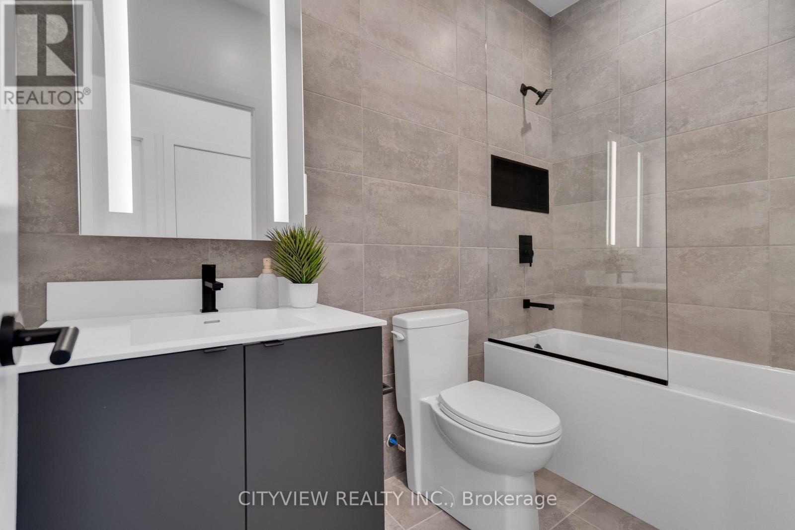 Ph5 - 500 Dupont Street, Toronto (annex), Ontario