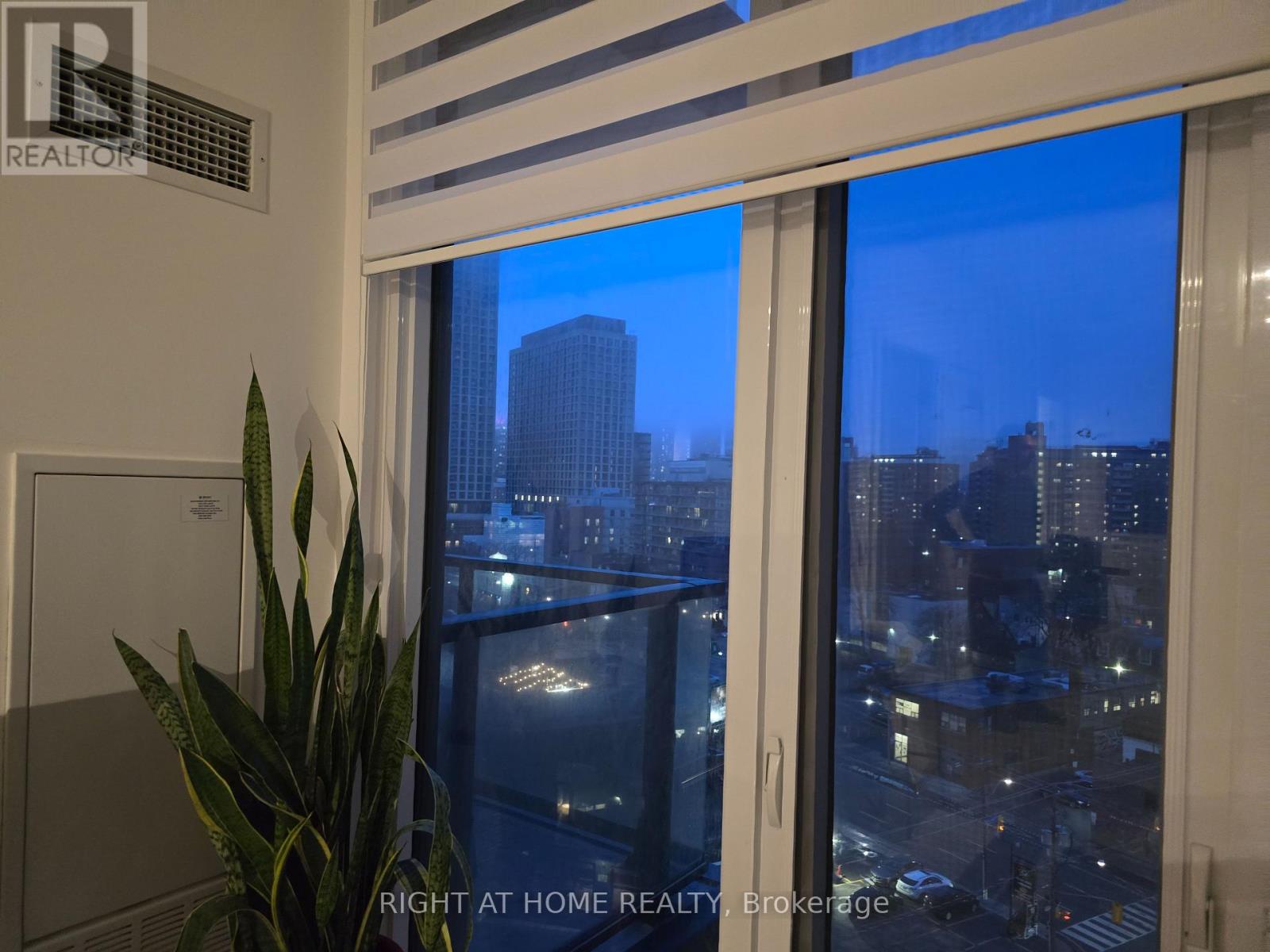 914 - 50 Power Street, Toronto (moss Park), Ontario