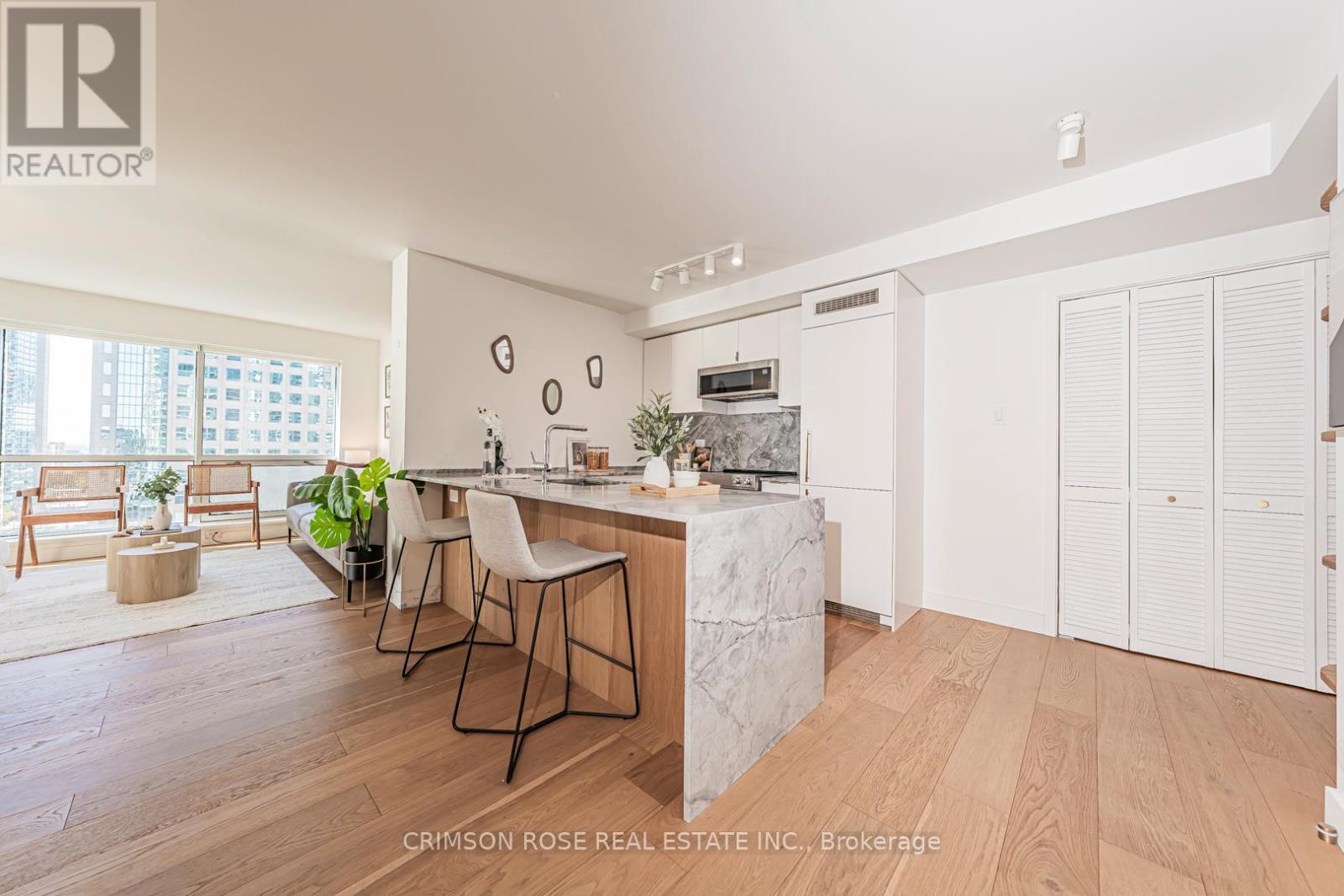 1107 - 10 Queens Quay W, Toronto (waterfront Communities), Ontario