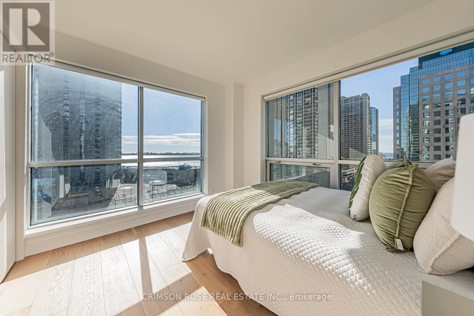 1107 - 10 Queens Quay W, Toronto (waterfront Communities), Ontario
