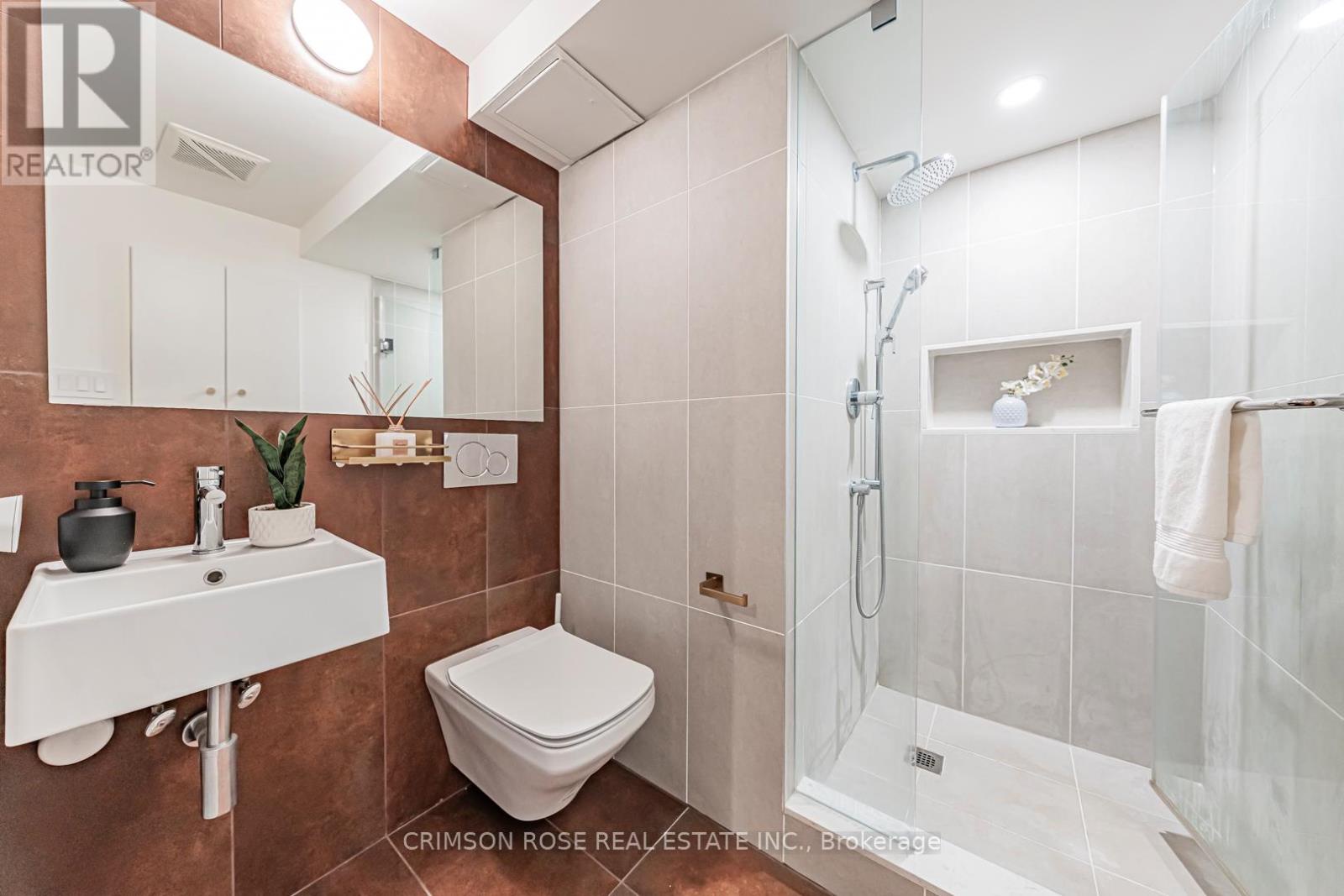 1107 - 10 Queens Quay W, Toronto (waterfront Communities), Ontario