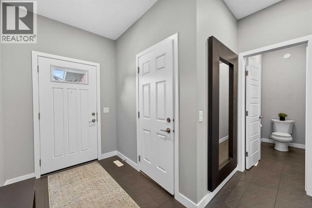 94 Kingfisher Crescent Se, Airdrie, Alberta