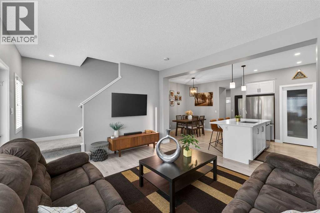 94 Kingfisher Crescent Se, Airdrie, Alberta