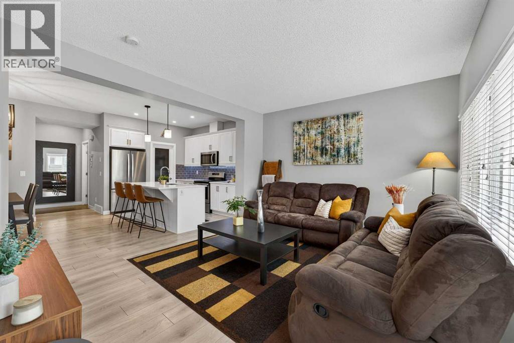 94 Kingfisher Crescent Se, Airdrie, Alberta