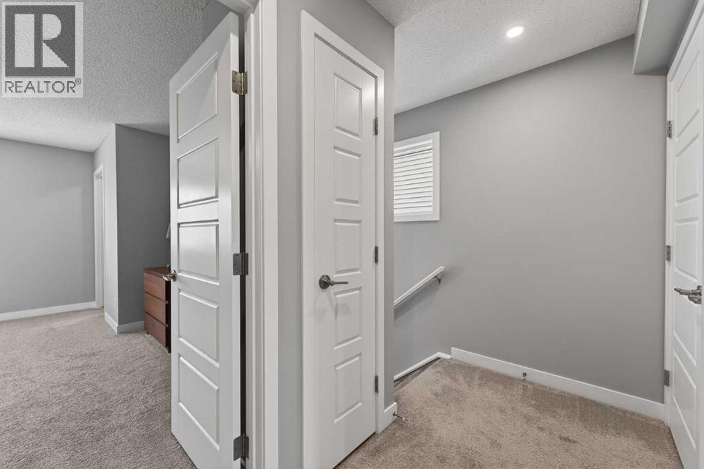 94 Kingfisher Crescent Se, Airdrie, Alberta