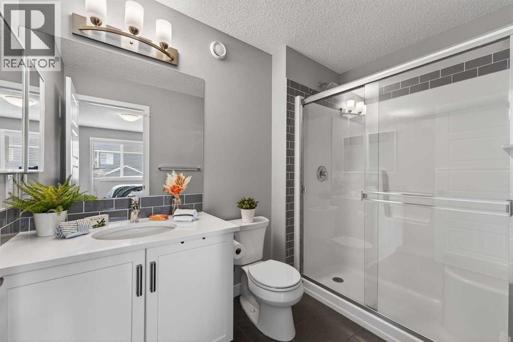 94 Kingfisher Crescent Se, Airdrie, Alberta