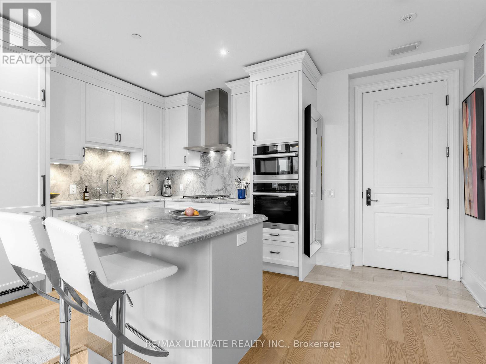 501 - 133 Hazelton Avenue, Toronto (annex), Ontario