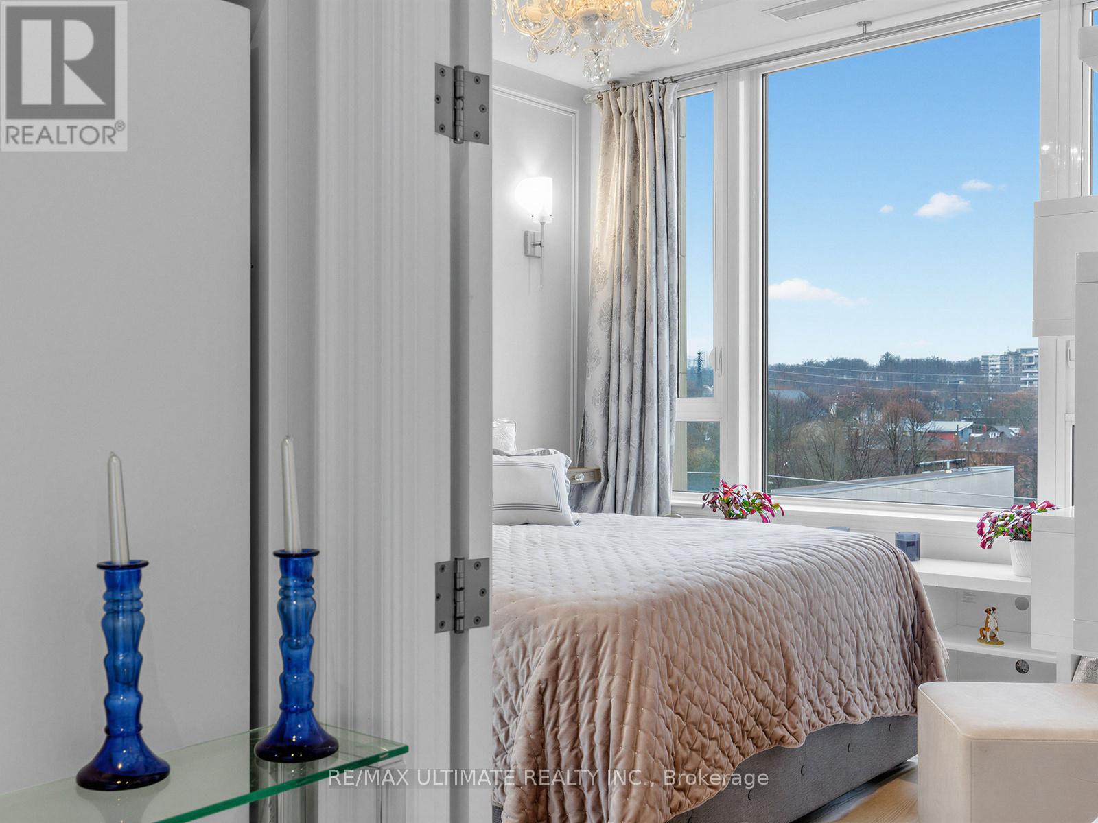 501 - 133 Hazelton Avenue, Toronto (annex), Ontario