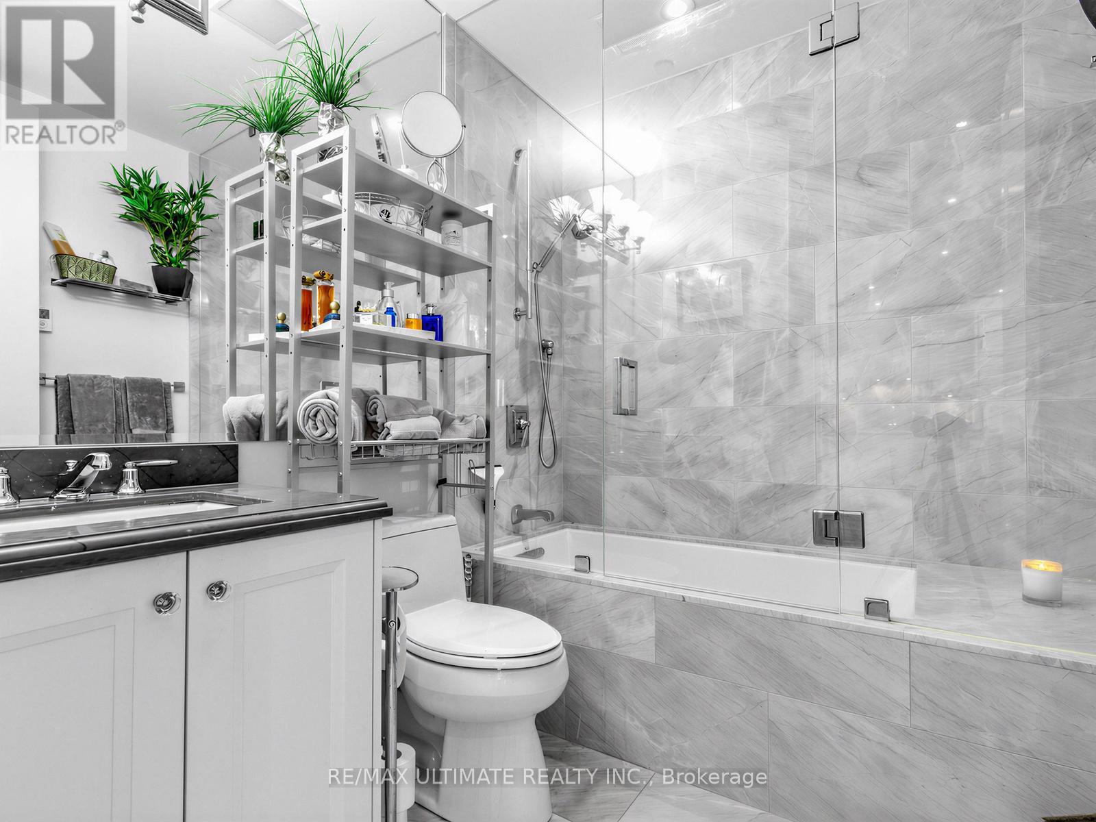 501 - 133 Hazelton Avenue, Toronto (annex), Ontario