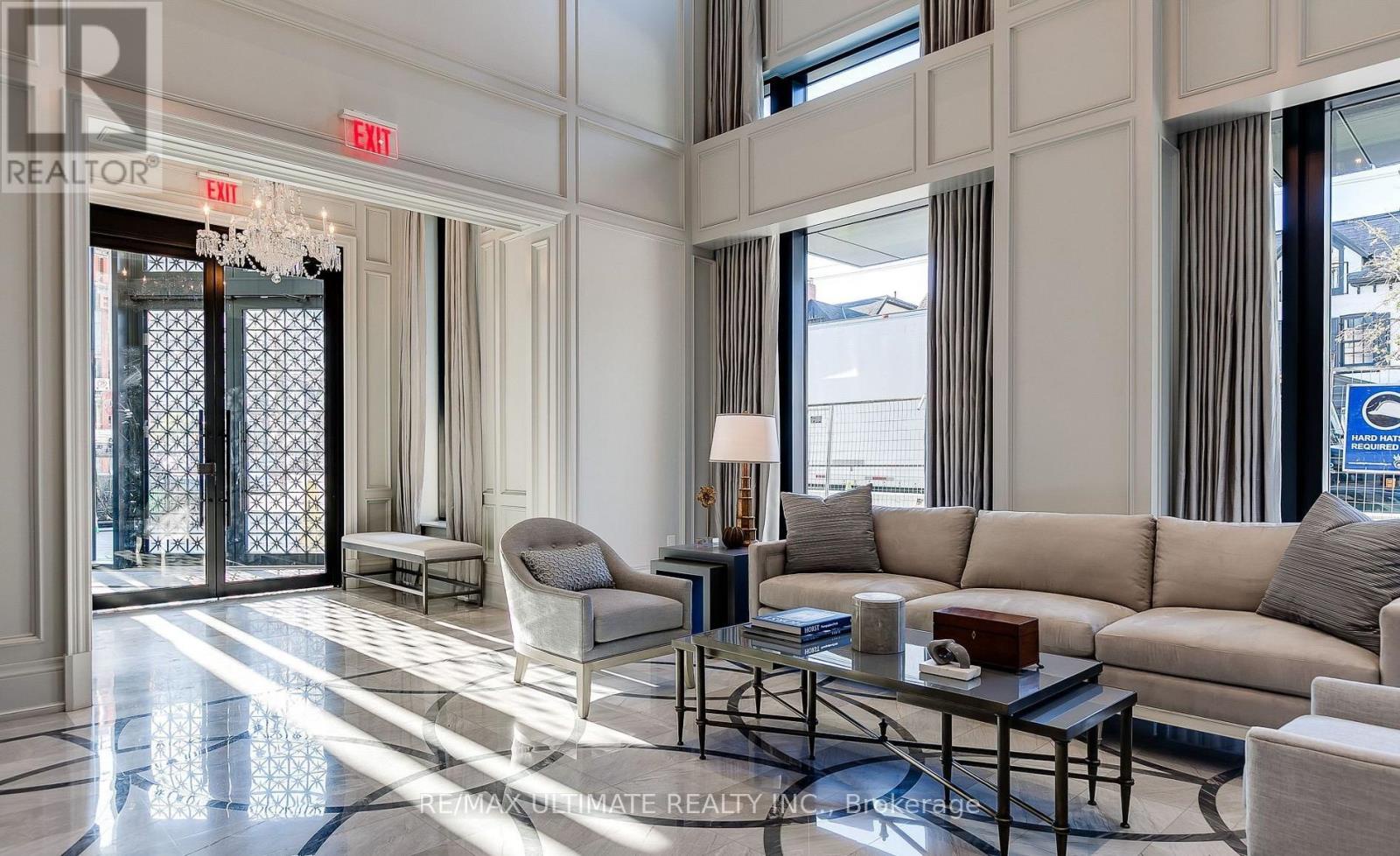 501 - 133 Hazelton Avenue, Toronto (annex), Ontario