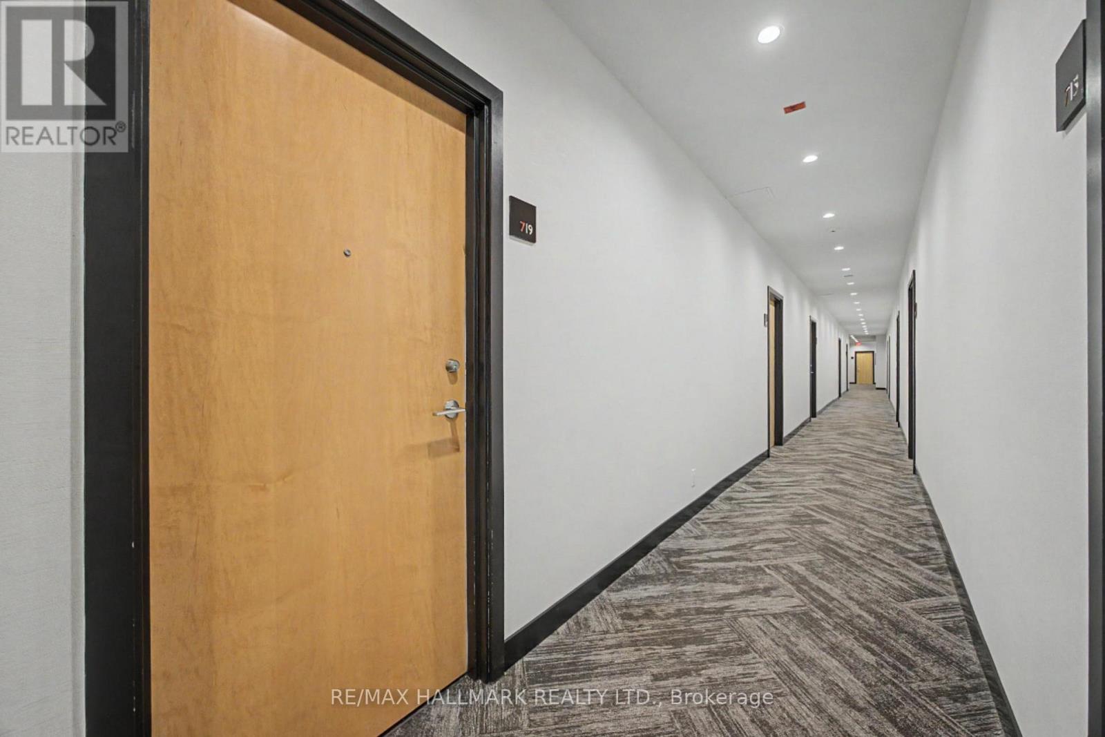 719 - 510 King Street E, Toronto (moss Park), Ontario