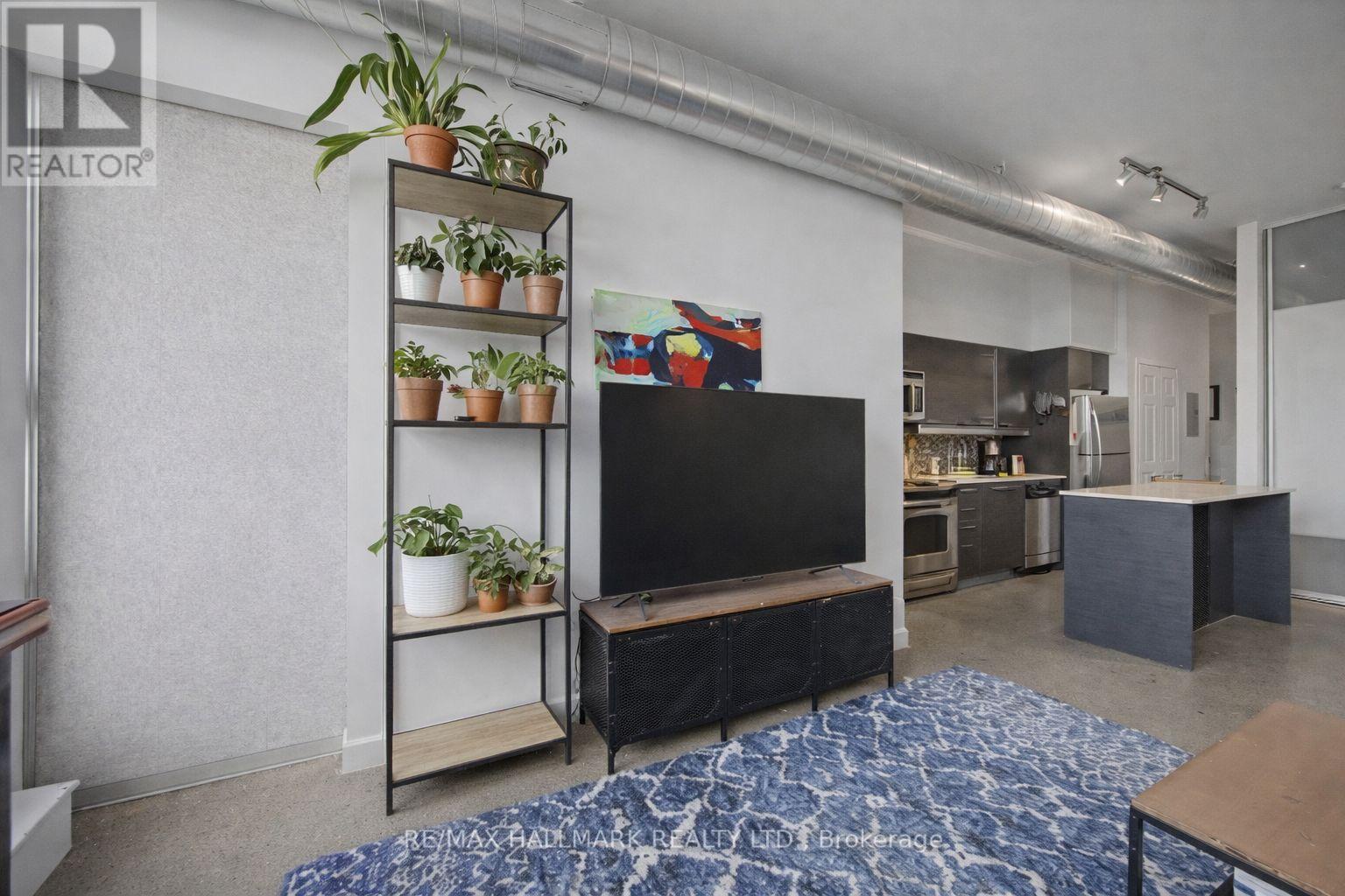 719 - 510 King Street E, Toronto (moss Park), Ontario