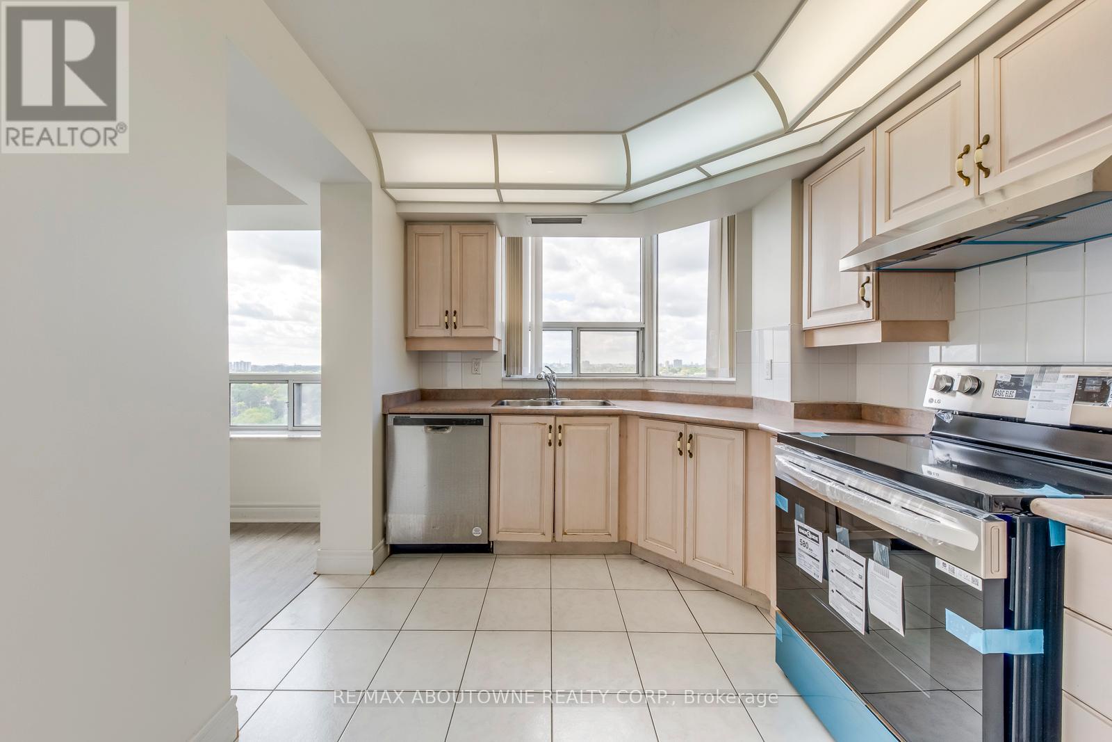 1805 - 5418 Yonge Street, Toronto (willowdale West), Ontario