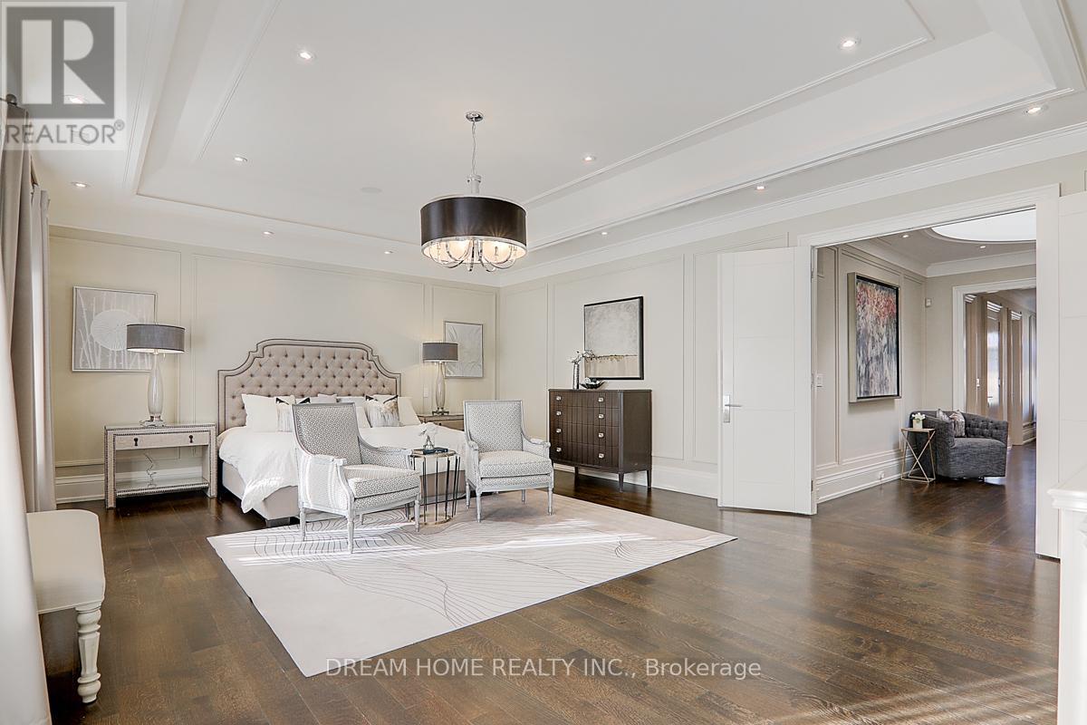 225 Dunforest Avenue, Toronto (willowdale East), Ontario