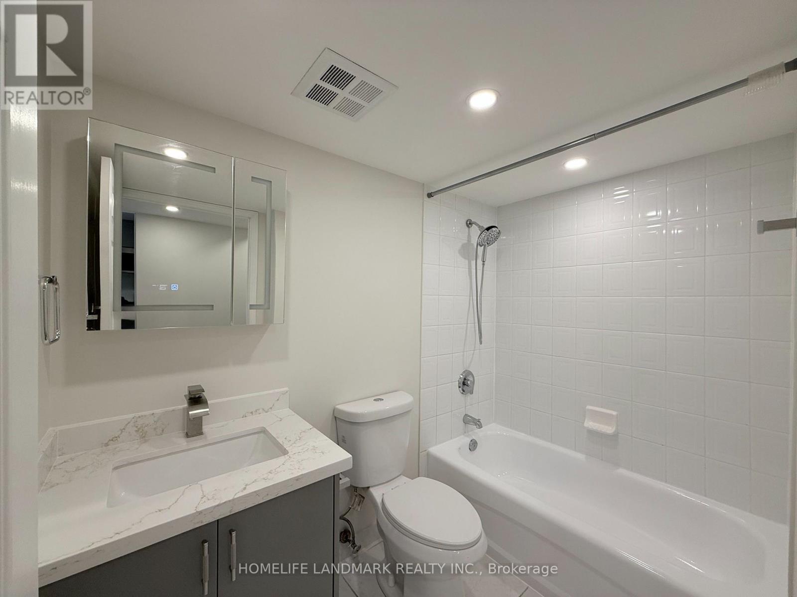 727 - 230 Queens Quay W, Toronto (waterfront Communities), Ontario