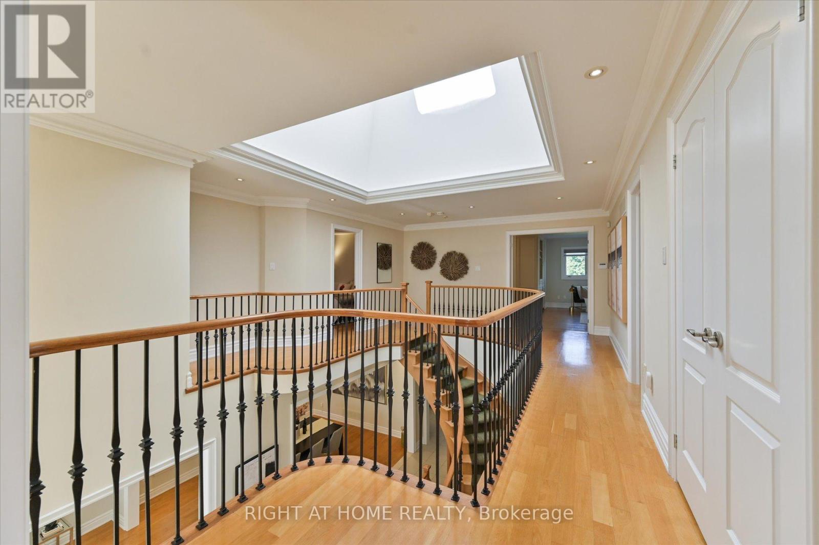 154 Charlton Boulevard, Toronto (newtonbrook West), Ontario