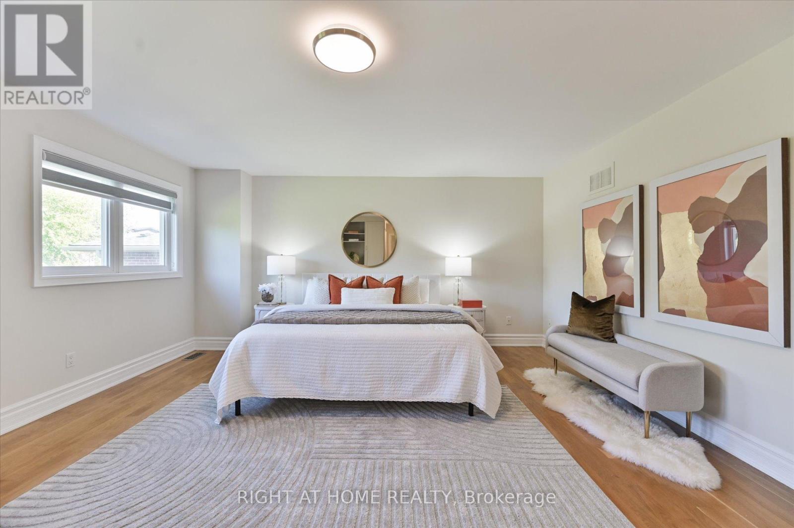 154 Charlton Boulevard, Toronto (newtonbrook West), Ontario