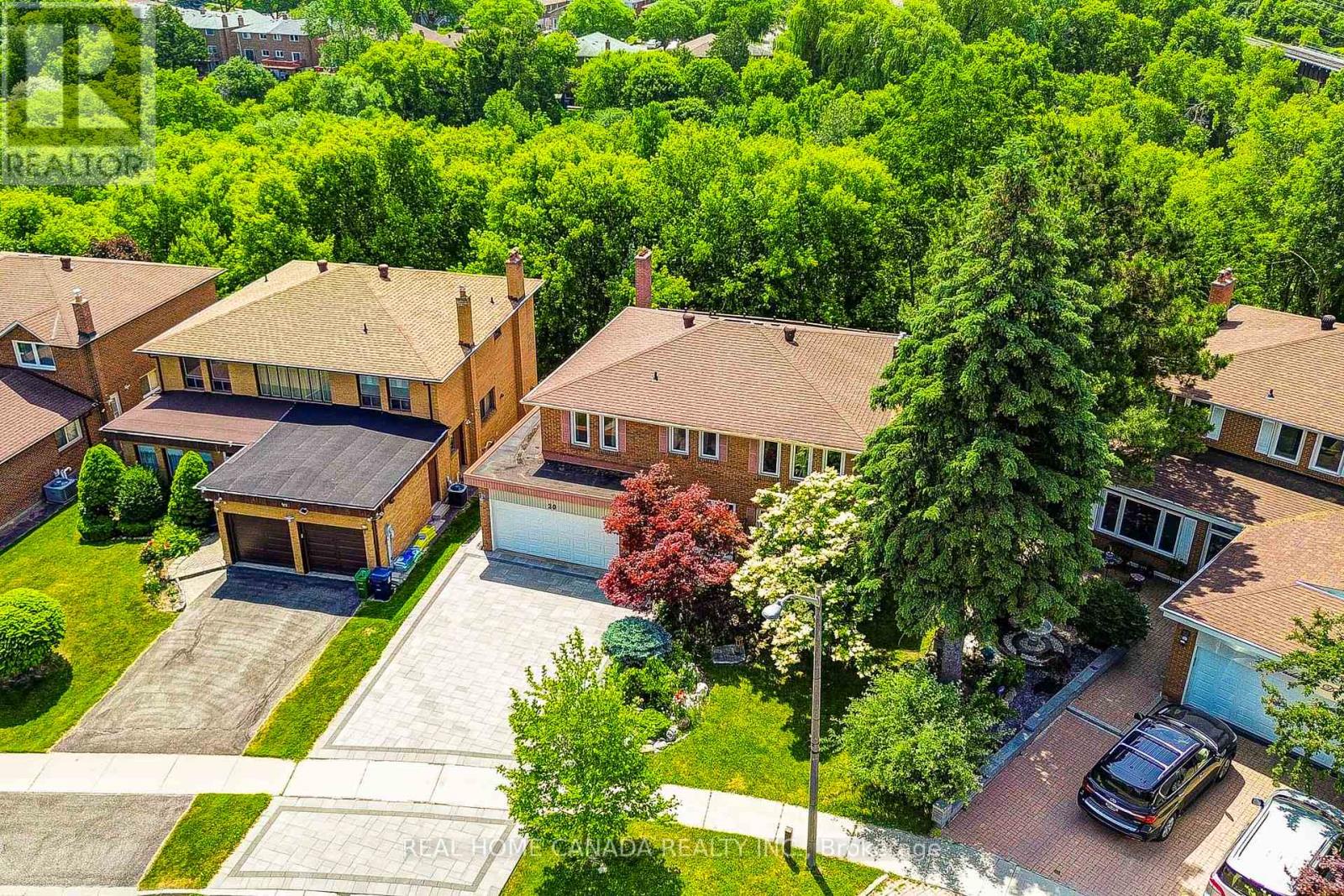 20 Saddletree Drive, Toronto (bayview Woods-steeles), Ontario