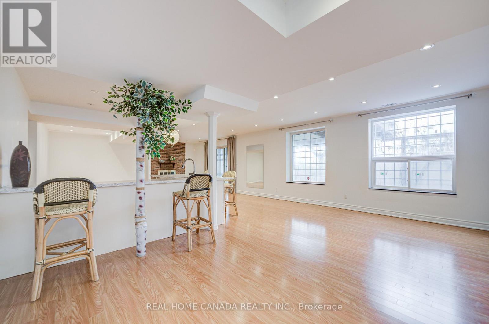 20 Saddletree Drive, Toronto (bayview Woods-steeles), Ontario