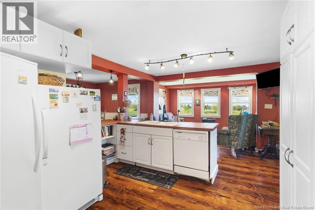 152 Mclean Road, Cumberland Bay, New Brunswick