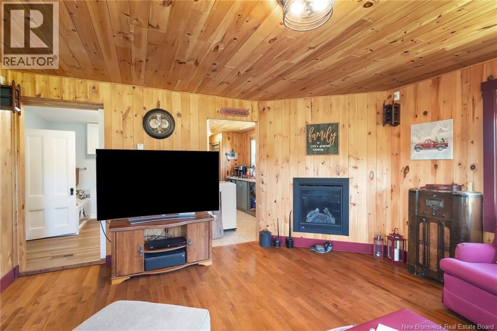 152 Mclean Road, Cumberland Bay, New Brunswick