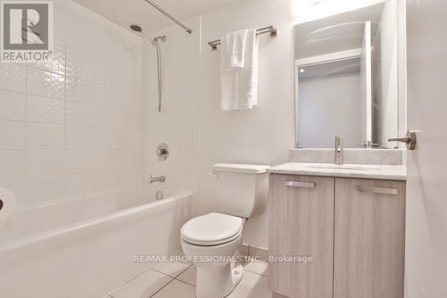 1007e - 36 Lisgar Street, Toronto (little Portugal), Ontario