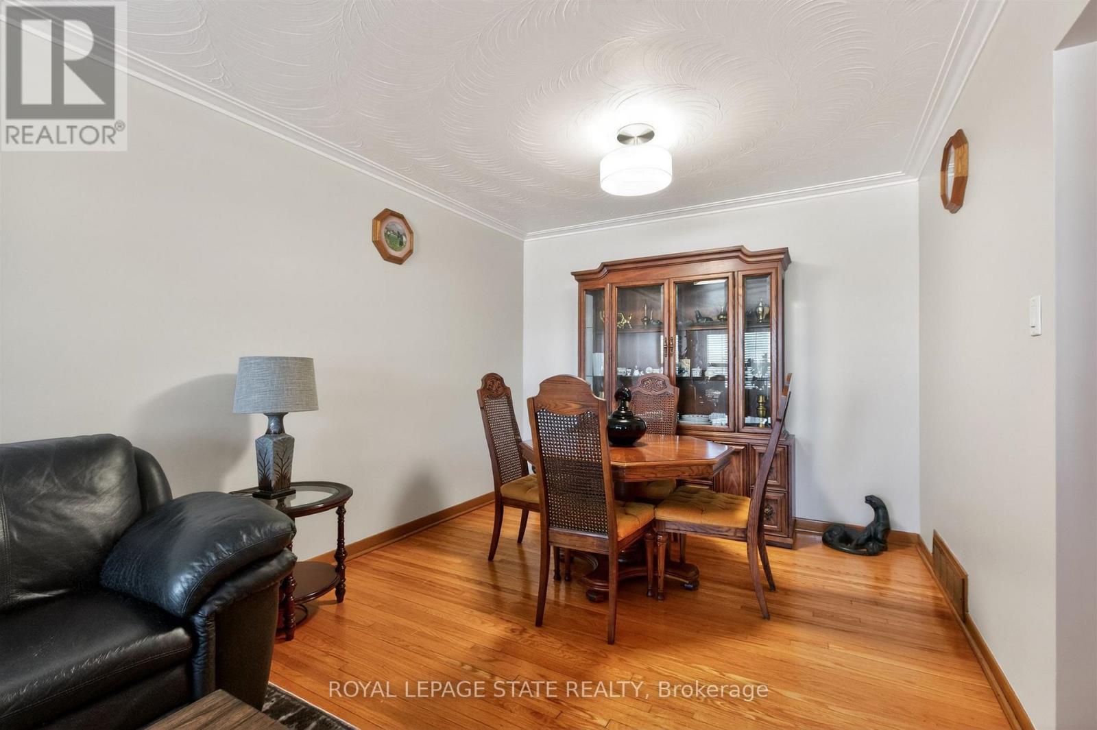 57 Starview Drive, Toronto (humberlea-pelmo Park), Ontario