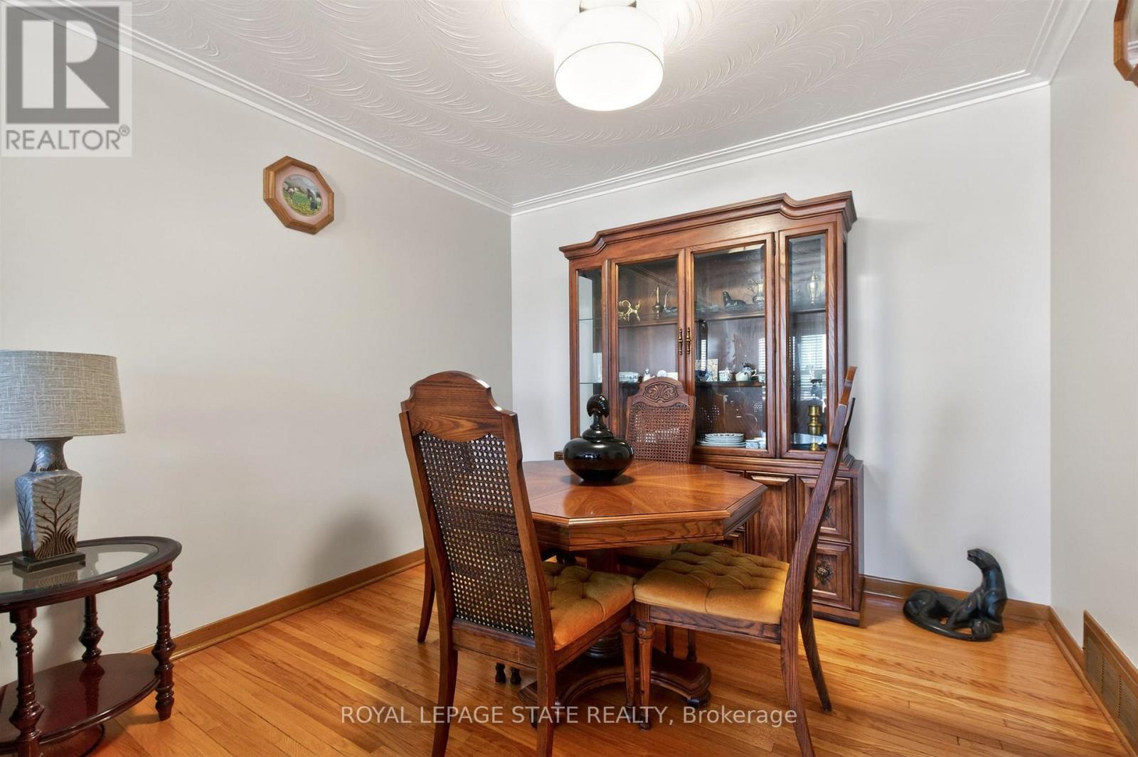 57 Starview Drive, Toronto (humberlea-pelmo Park), Ontario