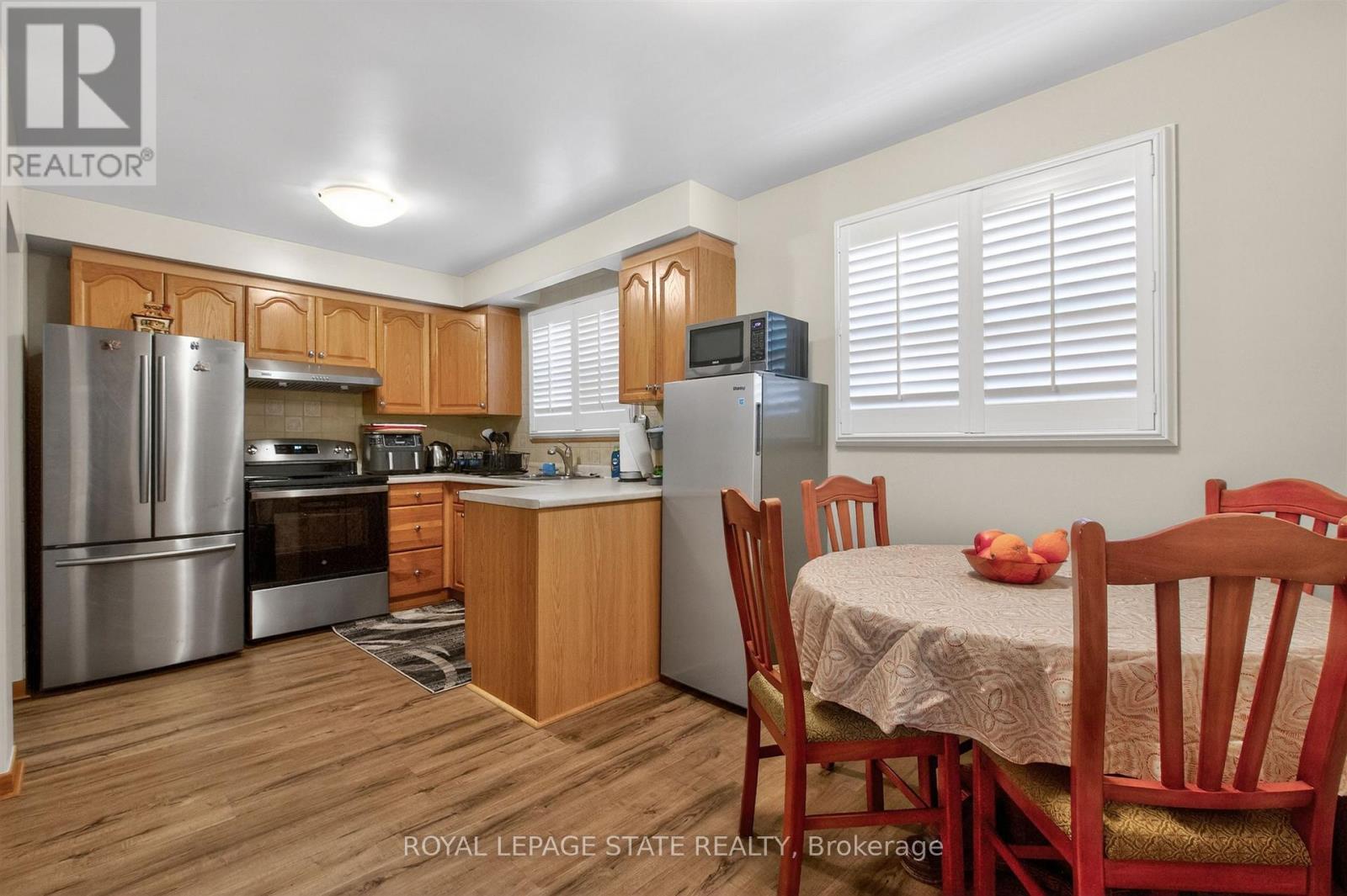 57 Starview Drive, Toronto (humberlea-pelmo Park), Ontario