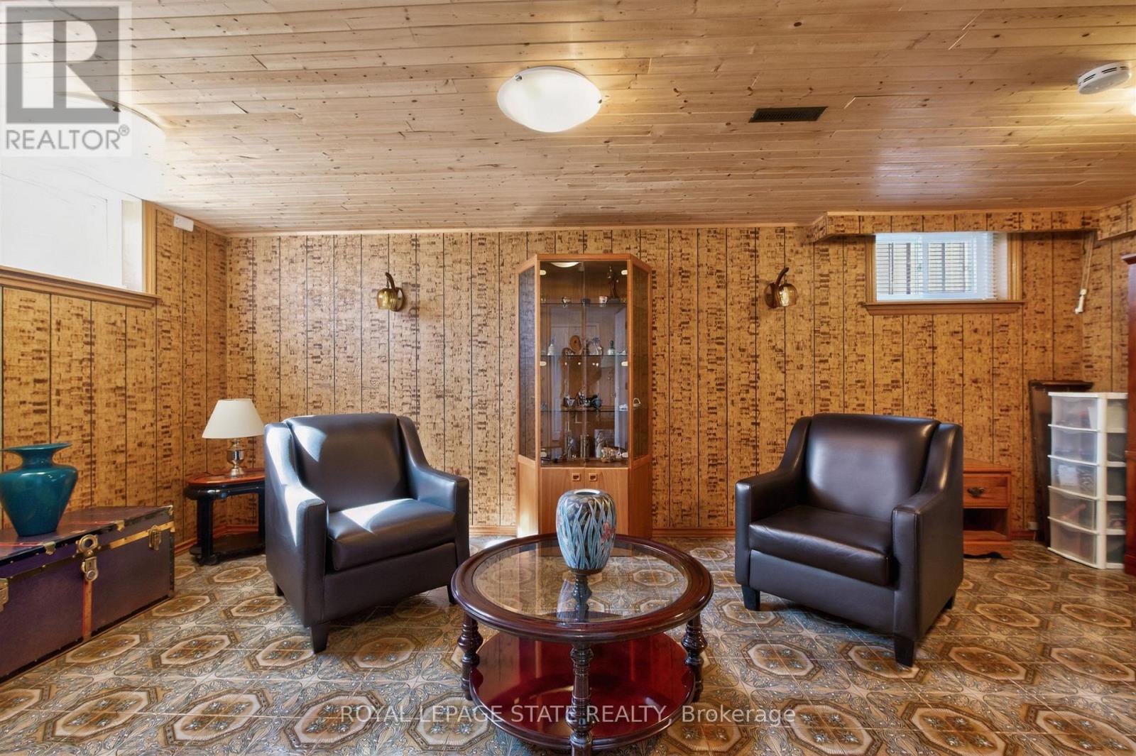 57 Starview Drive, Toronto (humberlea-pelmo Park), Ontario