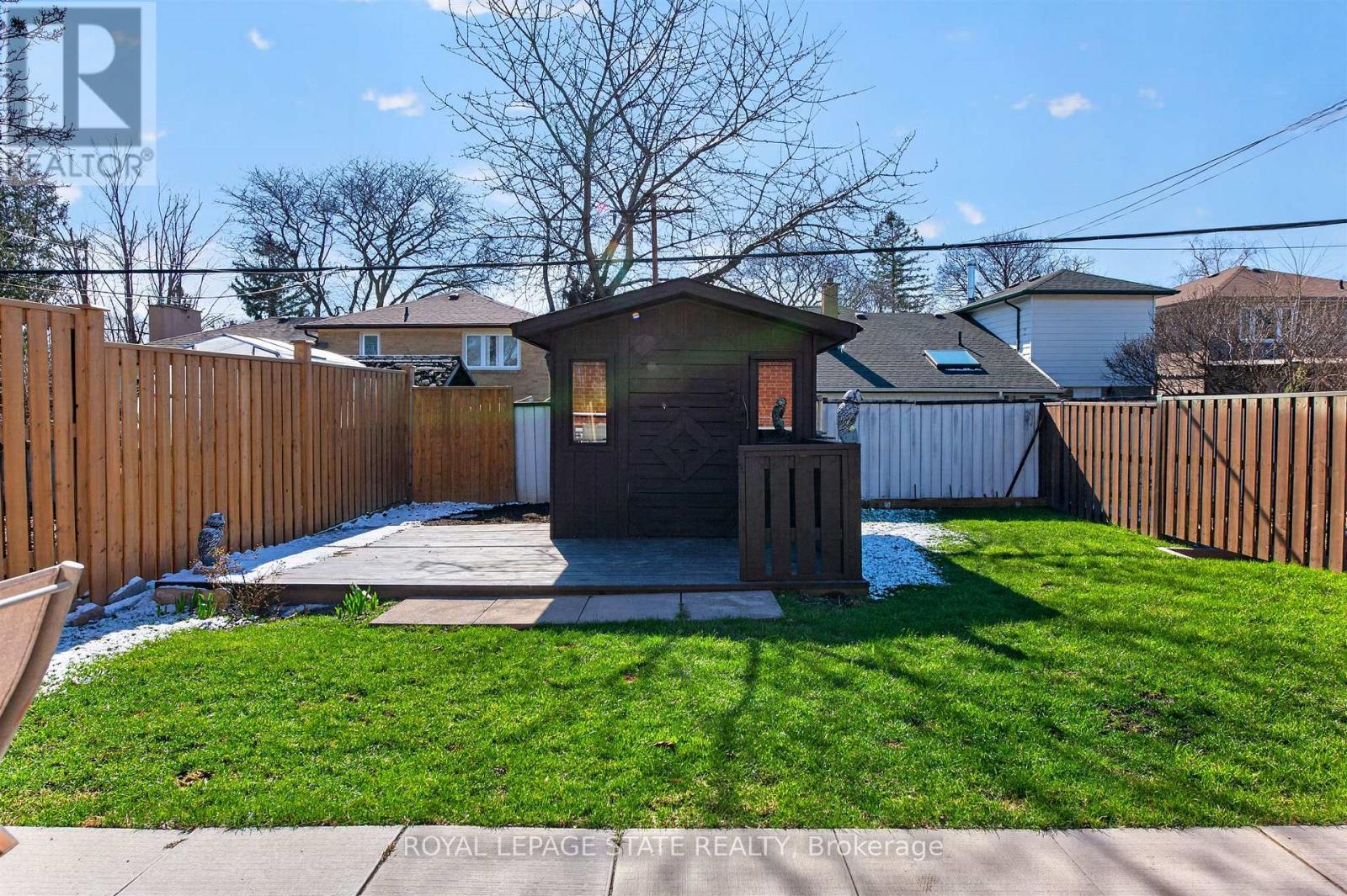 57 Starview Drive, Toronto (humberlea-pelmo Park), Ontario