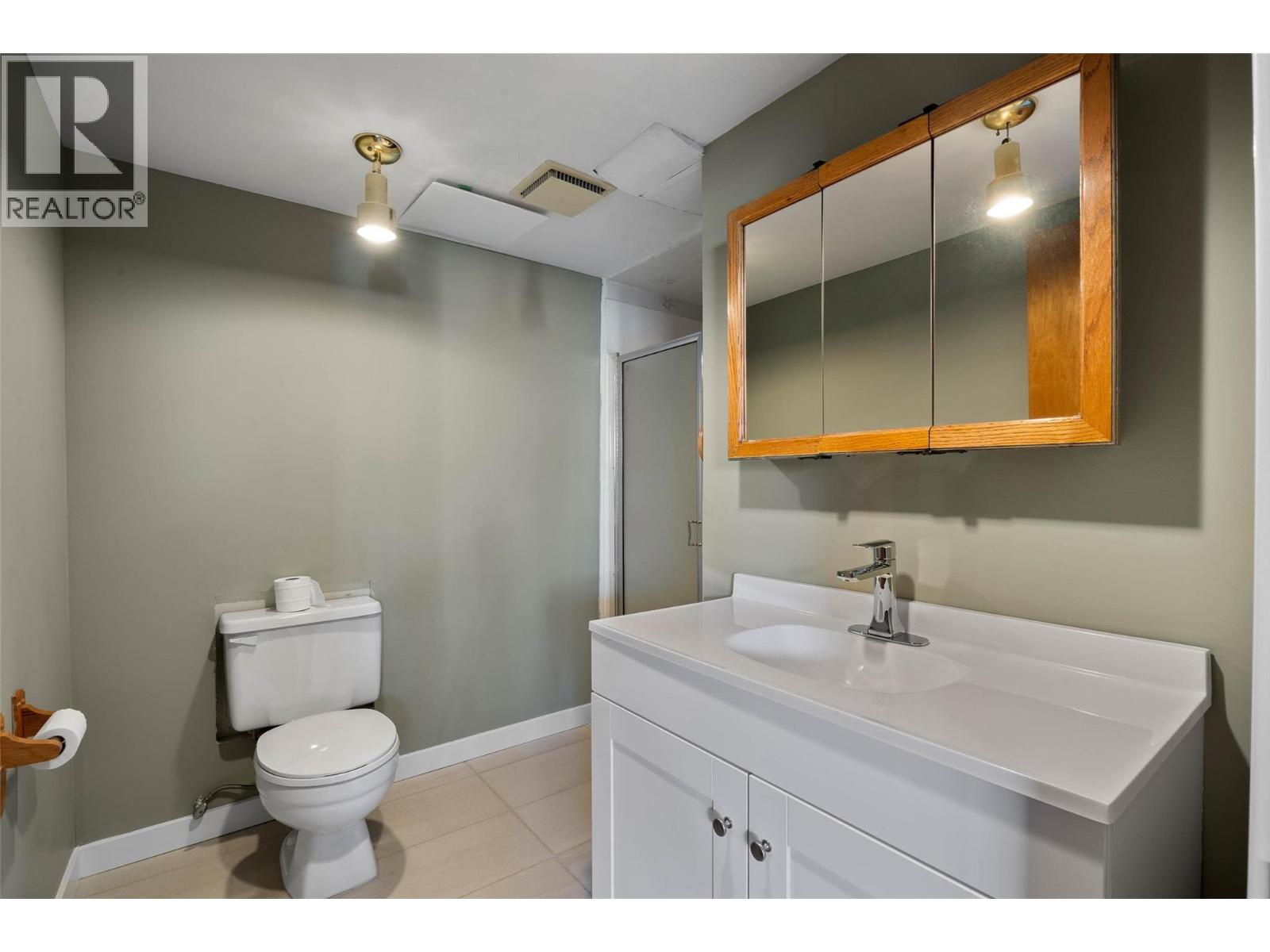 211 Connaught Road, Kamloops, British Columbia