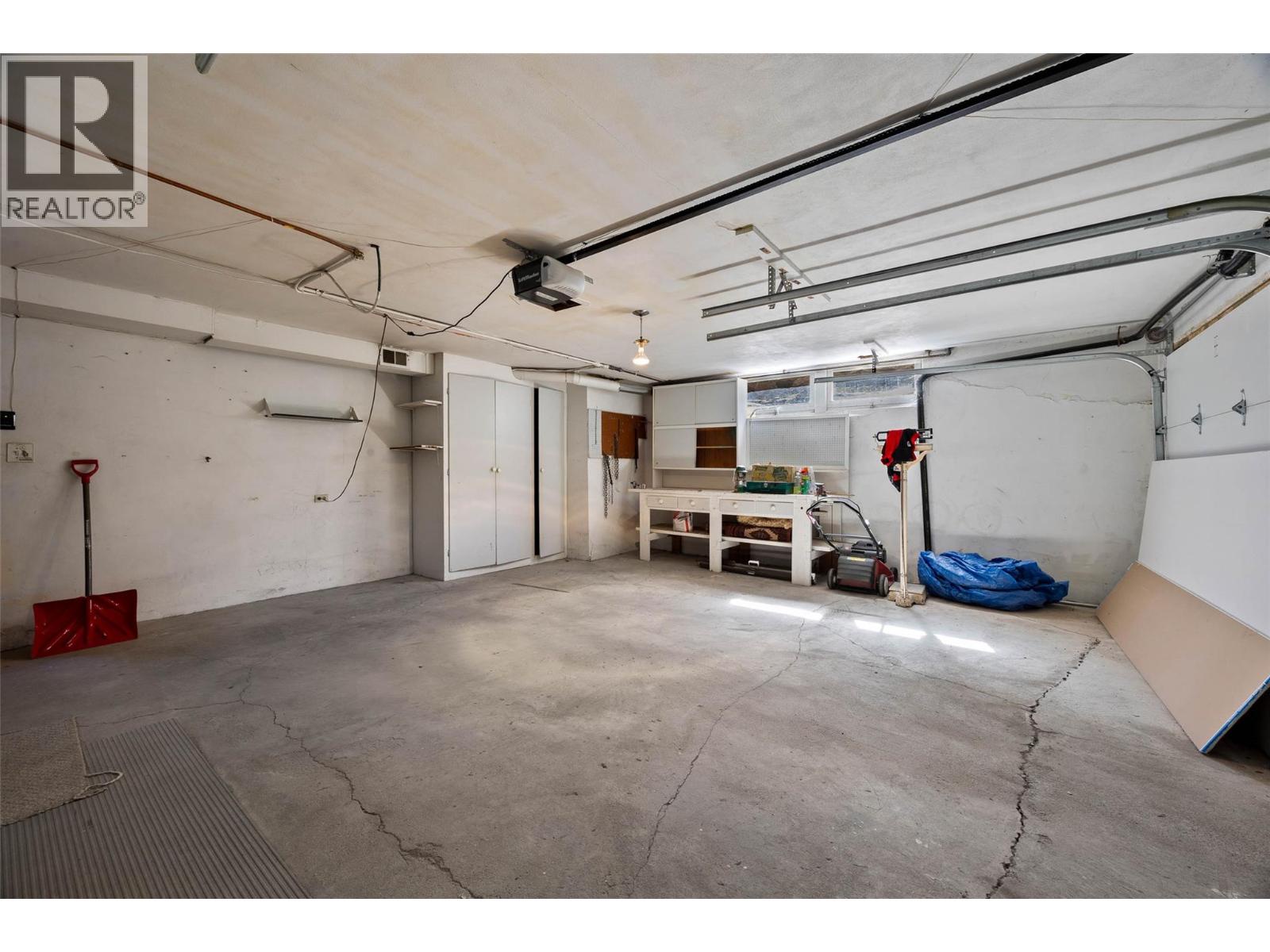 211 Connaught Road, Kamloops, British Columbia